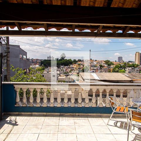 Casa à venda com 250m², 3 quartos e 2 vagas Casa à venda com 250m², 3 quartos e 2 vagasVista da Sala