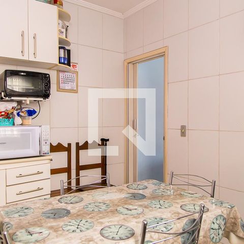 Casa à venda com 250m², 3 quartos e 2 vagas Casa à venda com 250m², 3 quartos e 2 vagasCozinha