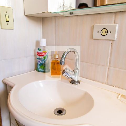 Casa à venda com 250m², 3 quartos e 2 vagas Casa à venda com 250m², 3 quartos e 2 vagasBanheiro da Suíte 2 - Pia