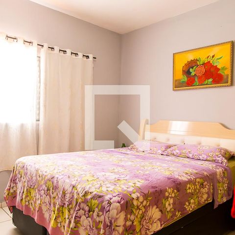 Casa à venda com 250m², 3 quartos e 2 vagas Casa à venda com 250m², 3 quartos e 2 vagasSuíte 2
