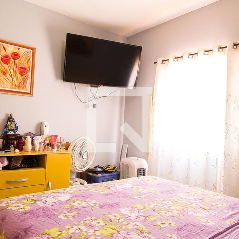 Casa à venda com 250m², 3 quartos e 2 vagas Casa à venda com 250m², 3 quartos e 2 vagasSuíte 2