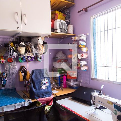 Casa à venda com 250m², 3 quartos e 2 vagas Casa à venda com 250m², 3 quartos e 2 vagasQuarto 1