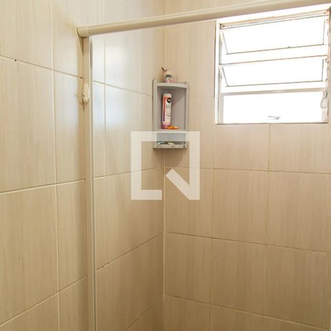 Casa à venda com 250m², 3 quartos e 2 vagas Casa à venda com 250m², 3 quartos e 2 vagasBanheiro da Suíte 3