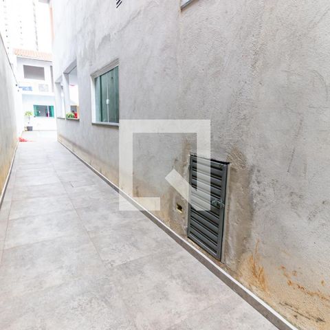 Casa à venda com 299m², 5 quartos e 4 vagas Casa à venda com 299m², 5 quartos e 4 vagasPiscina e Quintal