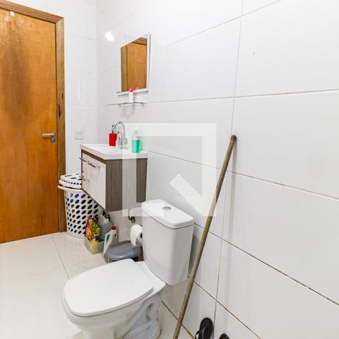 Casa à venda com 299m², 5 quartos e 4 vagas Casa à venda com 299m², 5 quartos e 4 vagasBanheiro da Suíte 3