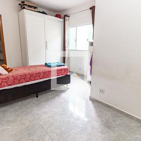 Casa à venda com 299m², 5 quartos e 4 vagas Casa à venda com 299m², 5 quartos e 4 vagasSuíte 2