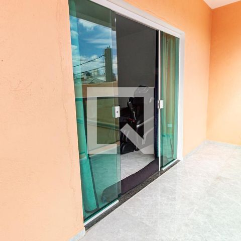Casa à venda com 299m², 5 quartos e 4 vagas Casa à venda com 299m², 5 quartos e 4 vagasVaranda da Suíte 1