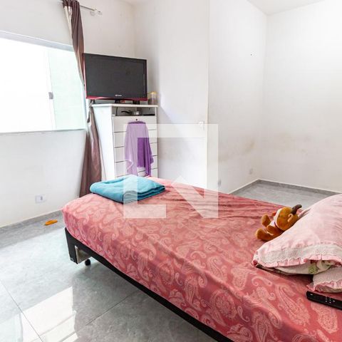 Casa à venda com 299m², 5 quartos e 4 vagas Casa à venda com 299m², 5 quartos e 4 vagasSuíte 2