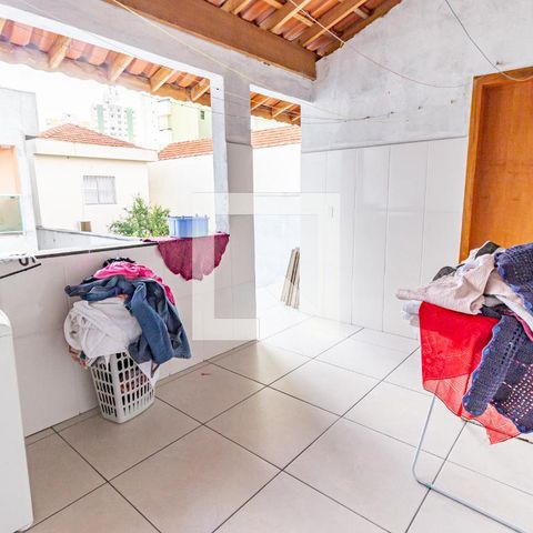 Casa à venda com 299m², 5 quartos e 4 vagas Casa à venda com 299m², 5 quartos e 4 vagasÁrea de Serviço