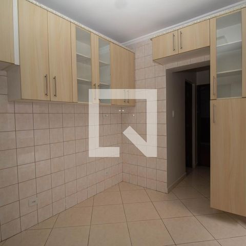 Casa à venda com 240m², 3 quartos e 2 vagas Casa à venda com 240m², 3 quartos e 2 vagasCozinha