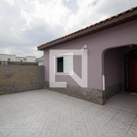 Casa à venda com 240m², 3 quartos e 2 vagas Casa à venda com 240m², 3 quartos e 2 vagasVaranda da Sala