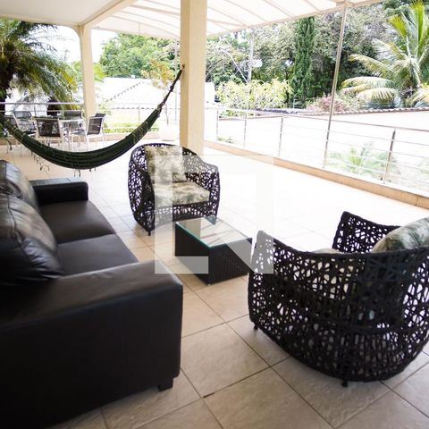 Casa à venda com 570m², 8 quartos e 4 vagasVaranda 2