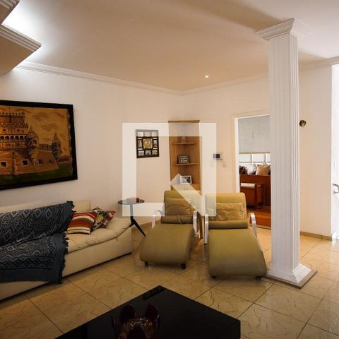 Casa à venda com 570m², 8 quartos e 4 vagasSala 2