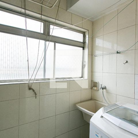 Apartamento para alugar com 67m², 2 quartos e 1 vaga Apartamento para alugar com 67m², 2 quartos e 1 vagaÁrea de Serviço