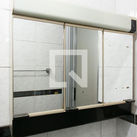 Apartamento para alugar com 67m², 2 quartos e 1 vaga Apartamento para alugar com 67m², 2 quartos e 1 vagaBanheiro