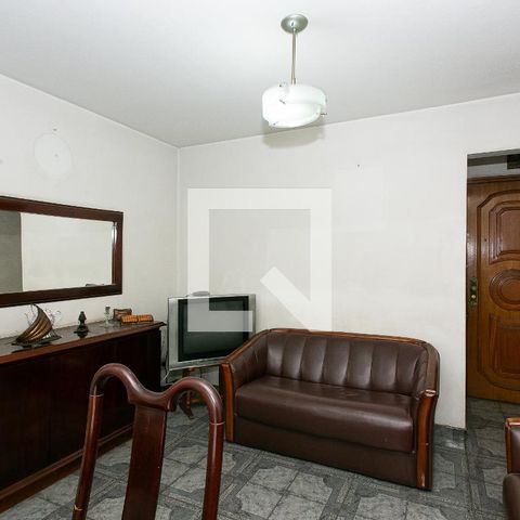 Apartamento para alugar com 67m², 2 quartos e 1 vaga Apartamento para alugar com 67m², 2 quartos e 1 vagaSala