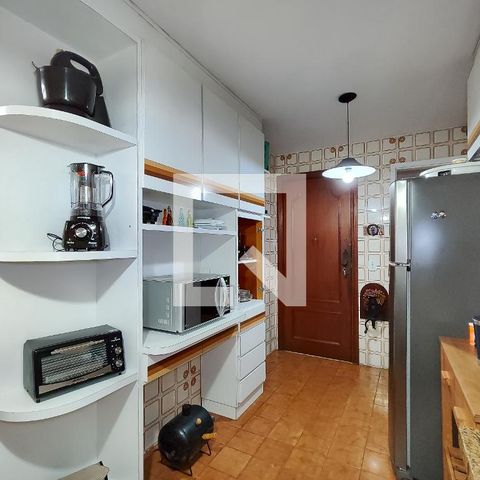 Apartamento à venda com 98m², 3 quartos e 2 vagasCozinha
