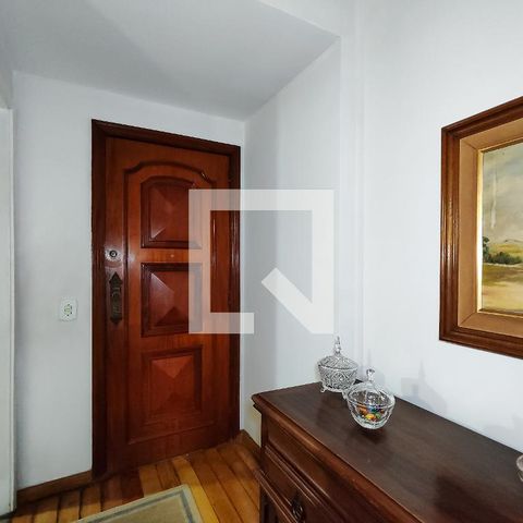 Apartamento à venda com 98m², 3 quartos e 2 vagasEntrada