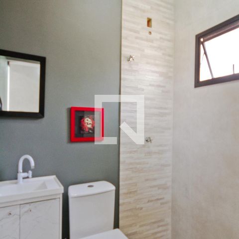 Casa para alugar com 270m², 4 quartos e 1 vagaBanheiro da Suíte 1