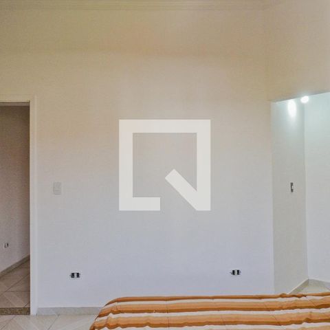 Casa para alugar com 270m², 4 quartos e 1 vagaSuíte 2