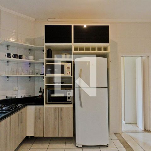 Casa para alugar com 270m², 4 quartos e 1 vagaCozinha