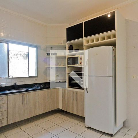 Casa para alugar com 270m², 4 quartos e 1 vagaCozinha