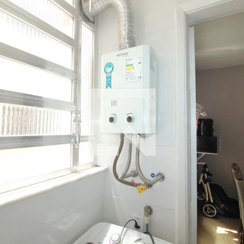 Apartamento à venda com 60m², 3 quartos e sem vagaÁrea de Serviço