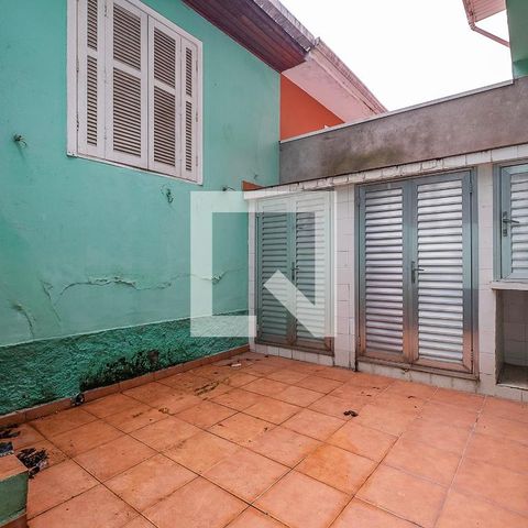 Casa para alugar com 120m², 3 quartos e 2 vagas Casa para alugar com 120m², 3 quartos e 2 vagasQuintal