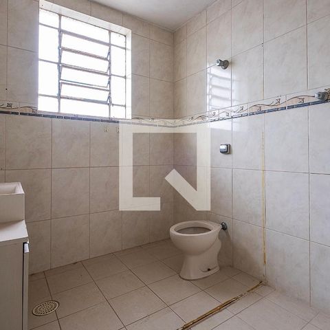 Casa para alugar com 120m², 3 quartos e 2 vagas Casa para alugar com 120m², 3 quartos e 2 vagasBanheiro