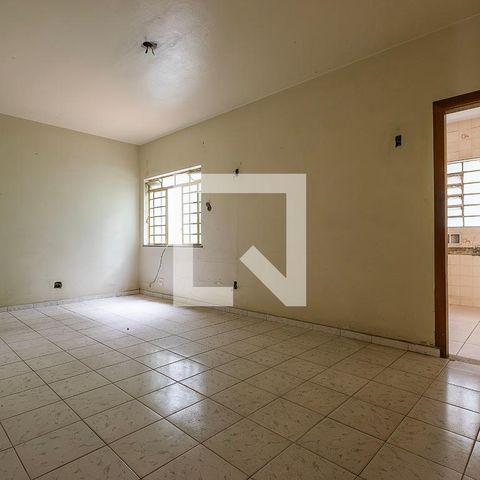 Casa para alugar com 120m², 3 quartos e 2 vagas Casa para alugar com 120m², 3 quartos e 2 vagasSala 2
