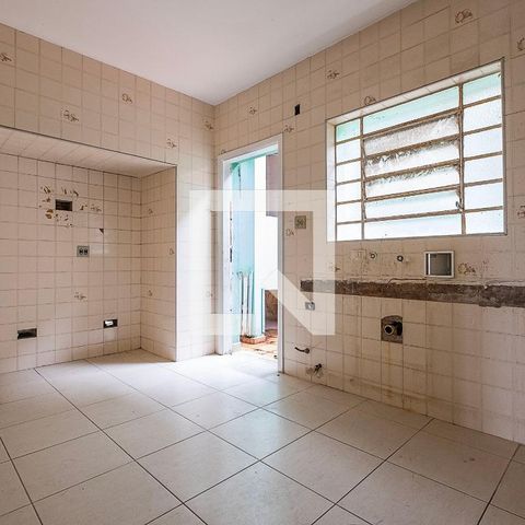Casa para alugar com 120m², 3 quartos e 2 vagas Casa para alugar com 120m², 3 quartos e 2 vagasCozinha