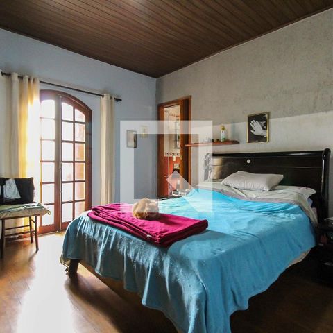 Casa à venda com 360m², 3 quartos e 1 vagaQuarto