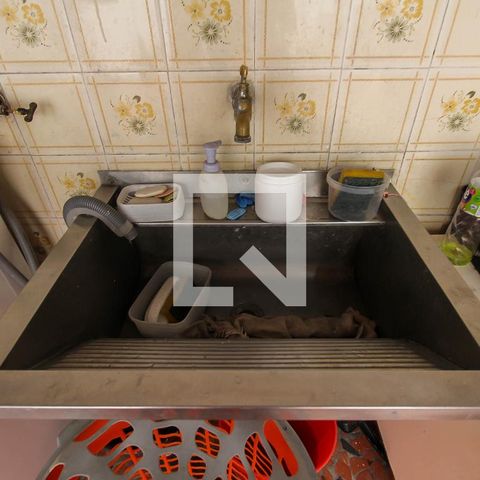 Casa à venda com 360m², 3 quartos e 1 vagaÁrea de Serviço