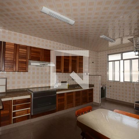 Apartamento à venda com 206m², 3 quartos e 2 vagasCozinha