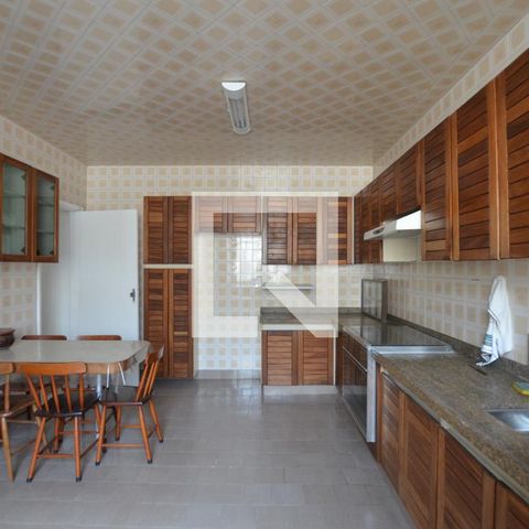 Apartamento à venda com 206m², 3 quartos e 2 vagasCozinha