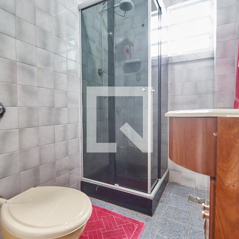 Casa à venda com 250m², 3 quartos e 2 vagasBanheiro 2