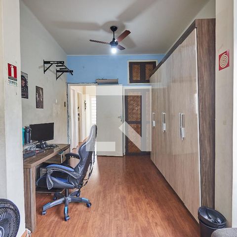 Casa à venda com 250m², 3 quartos e 2 vagasQuarto 2