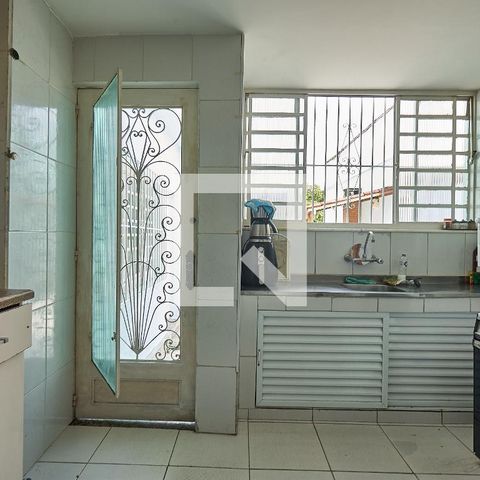 Casa à venda com 250m², 3 quartos e 2 vagasCozinha