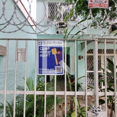 Casa à venda com 250m², 3 quartos e 2 vagasFachada Placa