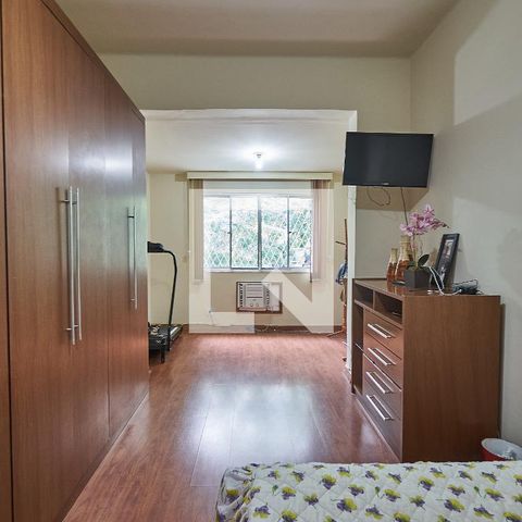 Casa à venda com 250m², 3 quartos e 2 vagasQuarto 3