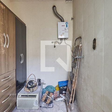 Casa à venda com 250m², 3 quartos e 2 vagasQuarto - Quintal