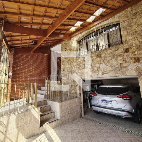Casa à venda com 234m², 3 quartos e 2 vagasGaragem