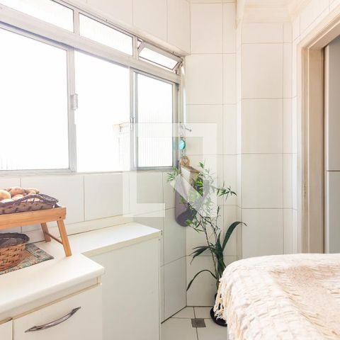 Apartamento à venda com 200m², 4 quartos e 2 vagasÁrea de Serviço 