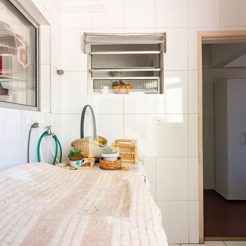 Apartamento à venda com 200m², 4 quartos e 2 vagasÁrea de Serviço 