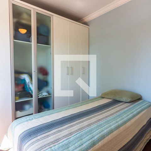 Apartamento à venda com 200m², 4 quartos e 2 vagasQuarto 2