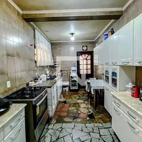 Casa à venda com 400m², 5 quartos e 3 vagasCozinha