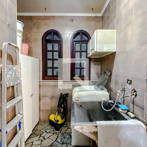 Casa à venda com 400m², 5 quartos e 3 vagasÁrea de Serviço
