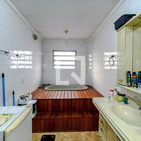 Casa à venda com 400m², 5 quartos e 3 vagasBanheiro da Suíte