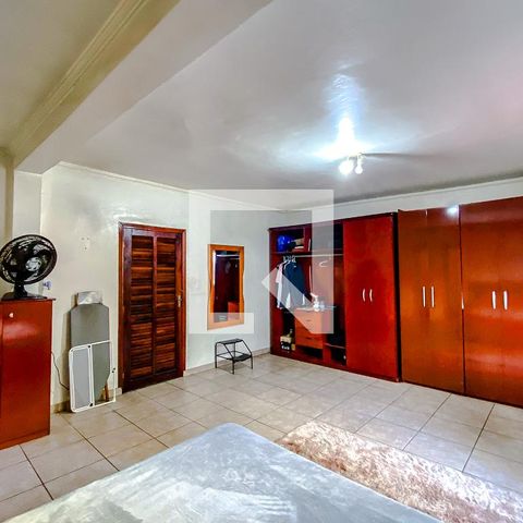 Casa à venda com 400m², 5 quartos e 3 vagasQuarto 1 - Suíte