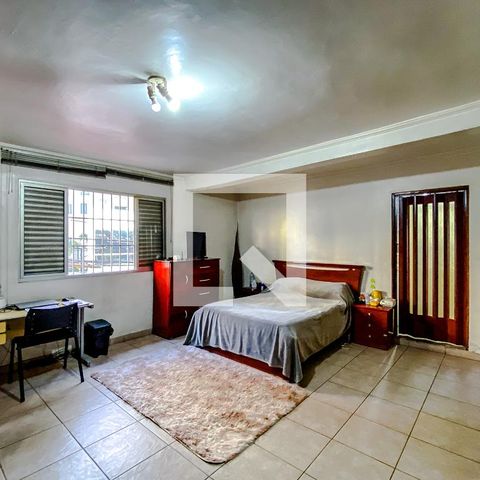 Casa à venda com 400m², 5 quartos e 3 vagasQuarto 1 - Suíte